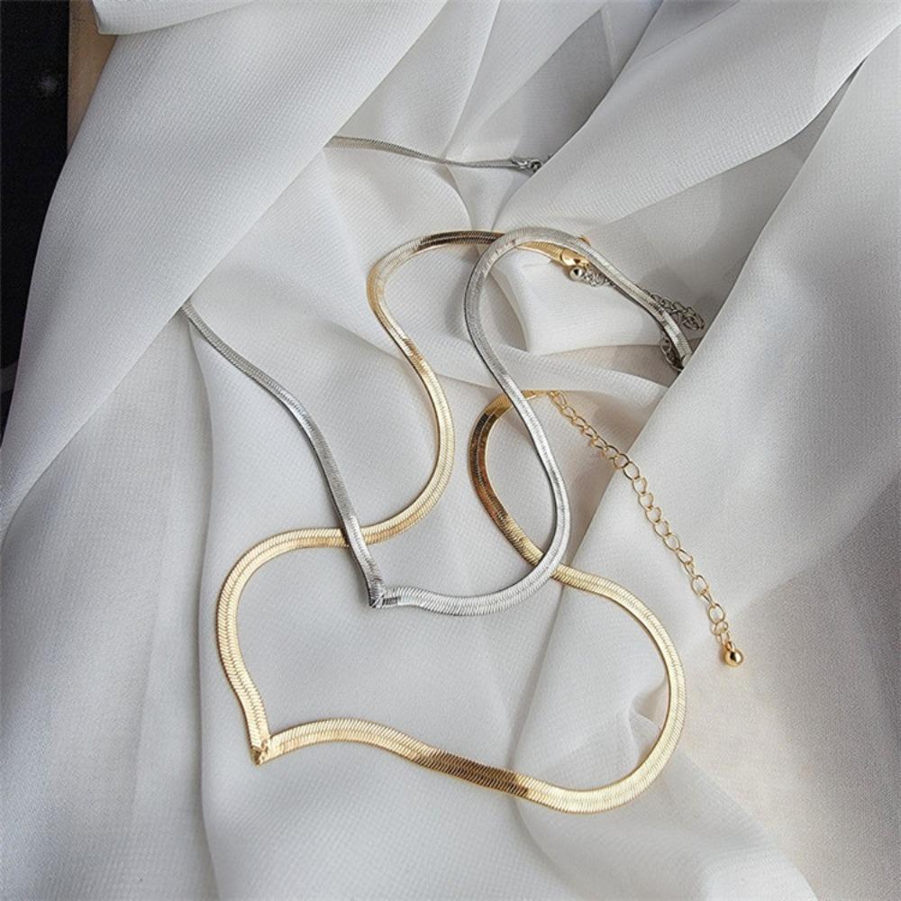 Fineness Clavicular Chain Brass Woman Jewelry Personality Snake Choker  Women