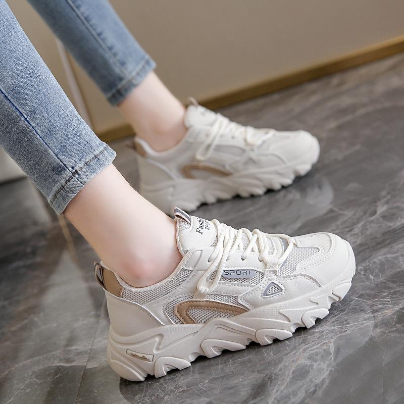 Showing feet small women's shoes spring and summer new breathable mesh dad shoes women's ultra-lightweight shock-absorbing sports shoes women's