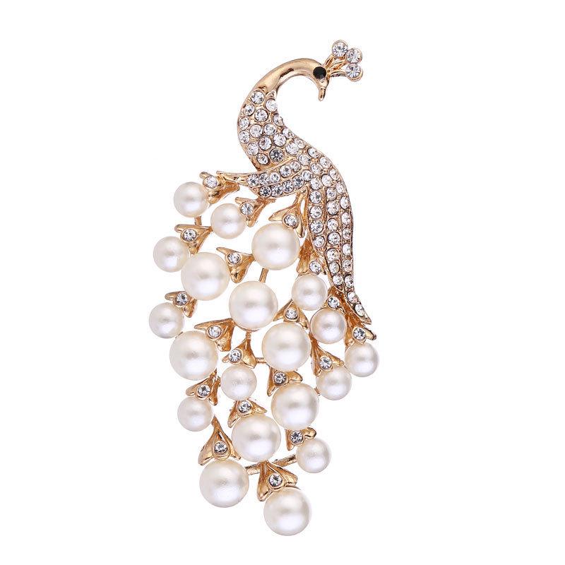 Hummingbird Crystal Rhinestone Brooch: Elegant Alloy Pin for Clothing Accessories