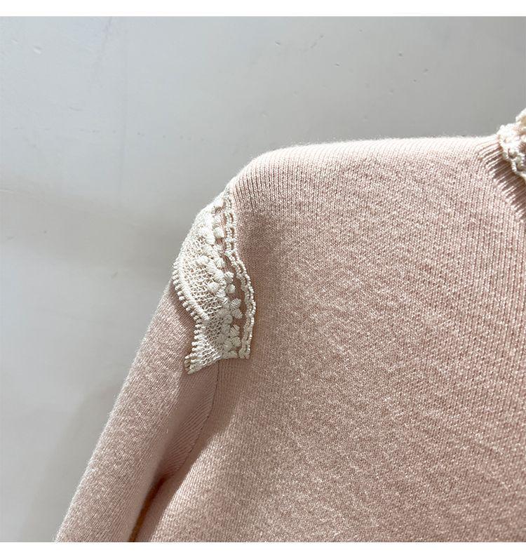 2025 Autumn Women's Apricot Lace Patchwork Knitted Sweater