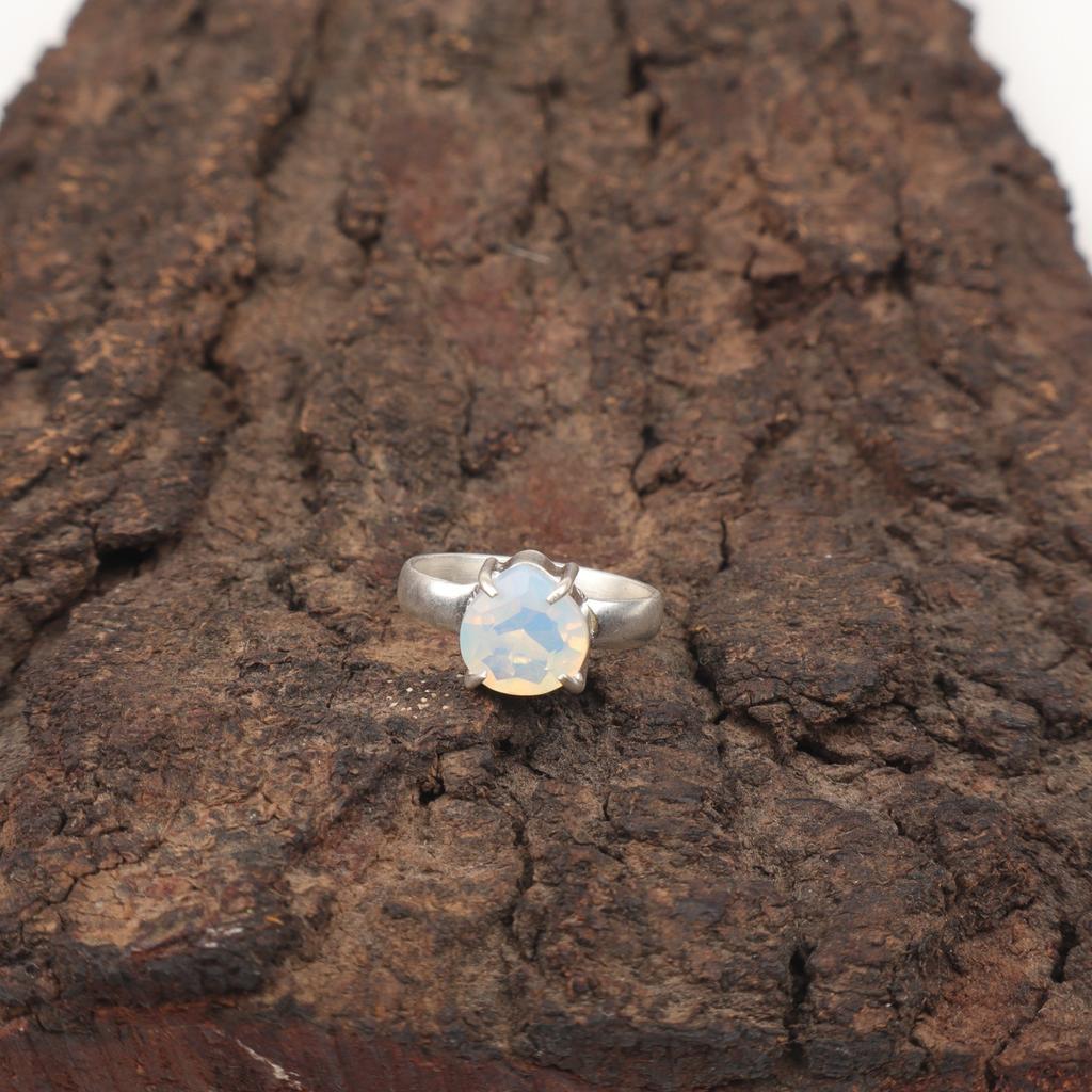 Milky Opal Gemstone 925 Sterling Silver Birthday Gift New Cocktail Handmade Ring RR-43-13