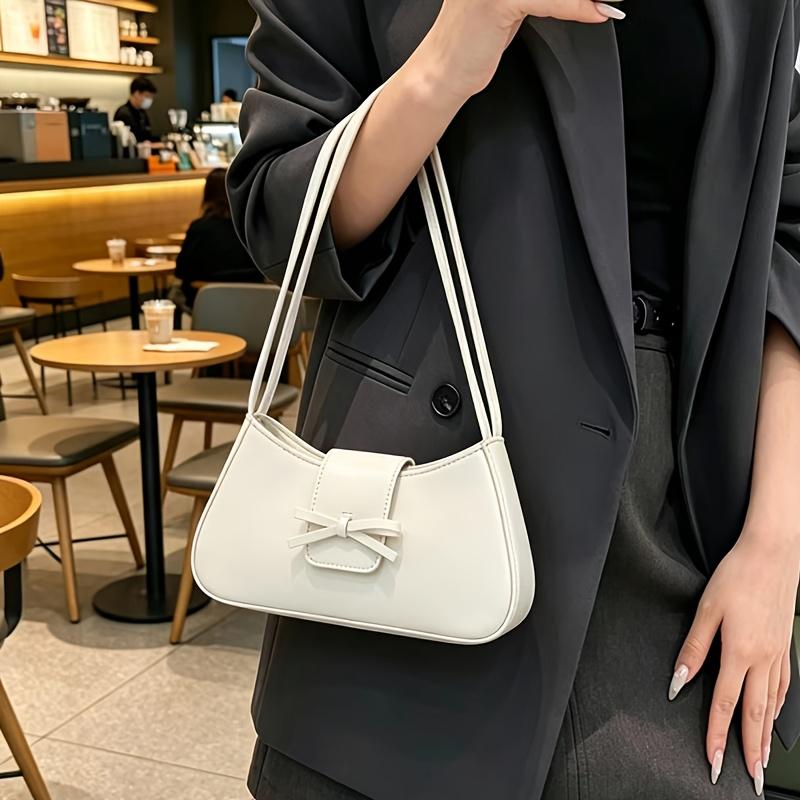 New Style Fashionable High-End Temperament Casual Handbag, Niche Shoulder Bag, Elegant Commuter Bag, Versatile Shoulder Bag