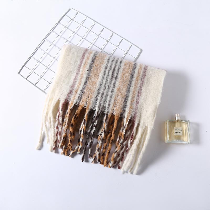 New Spring, Autumn and Winter Thickened Warm Hair Pulling Scarf Fashionable and Versatile