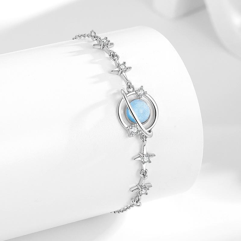 2026 Simple Star Bracelet Women's Niche Design Sense Bracelet Fashion Trend Jewelry Hand Accessories