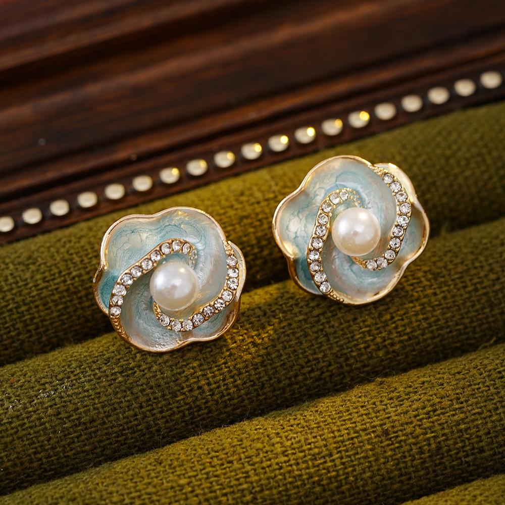 Vintage Light Luxury Crystal Flower Imitation Pearl Stud Earrings For Women Korean Exquisite Earring Jewelry Party Gifts
