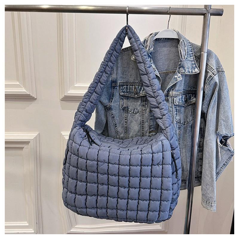 Popular Pleated Cloud Bag Fashionable One-shoulder Portable Dumpling Large Capacity Down Cotton Underarm Female