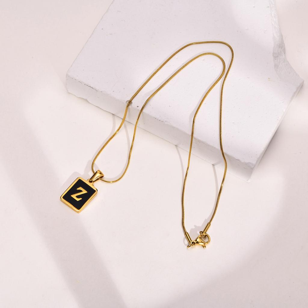Charms Letter Initial Pendant Necklace Women , Stainless Steel Square And Round Alphabet Collar Jewelry Chrismas Gift
