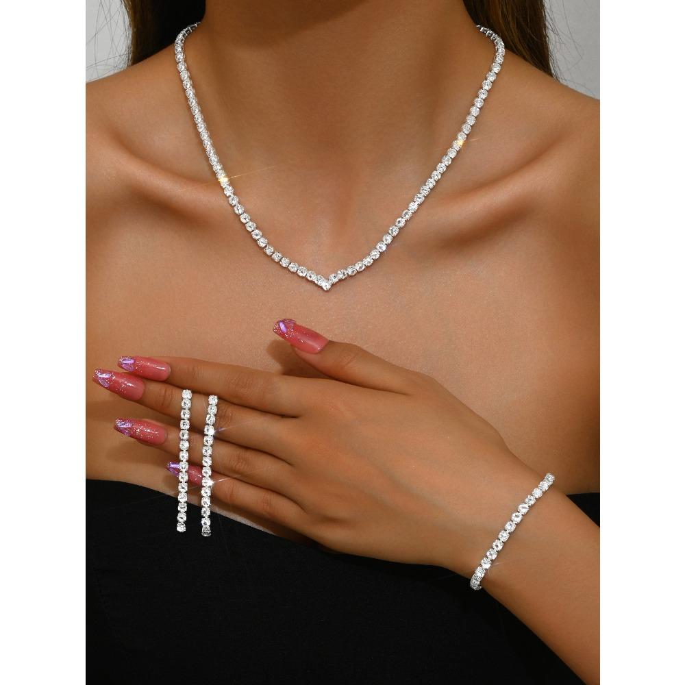 Niche Personality High-end Sense Versatile Claw Chain Necklace Stud Earrings Bracelet Three/four-piece Set