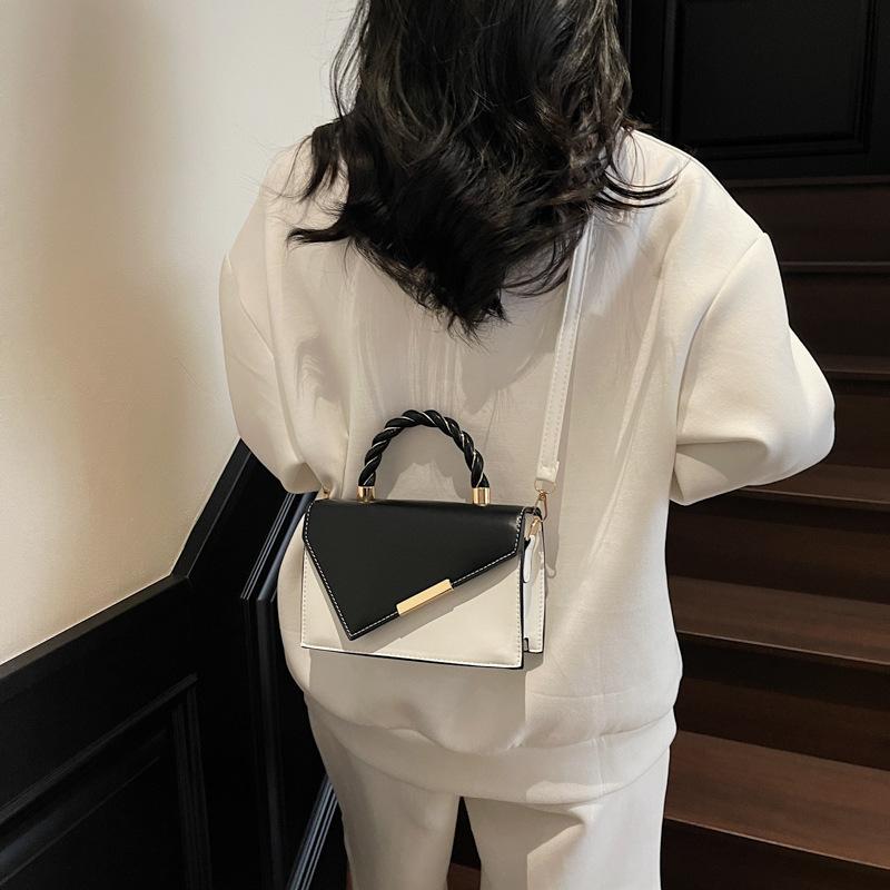 Korean Version of Simple Hand Carry Shoulder 2025 New Fashion Diagonal Splicing Contrasting Color Small Square Bag Portable Messenger Commuter Woman