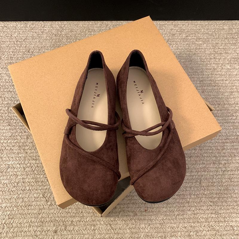 

Легкие французские туфли в стиле ретро с круглым носком и плоским дном, с неглубоким горлом, женские универсальные туфли Мэри Джейн на весну и осень 2025 года 40 темно-коричневого