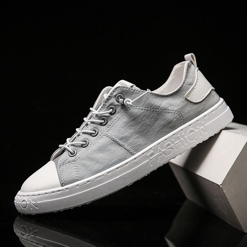 Canvas Shoes, Men'S Korean Version Of Casual Shoes, Trendy Board Shoes, Breathable Umbrella Cloth Shoes, One Piece Will Be Sent On Behalf Of Others.