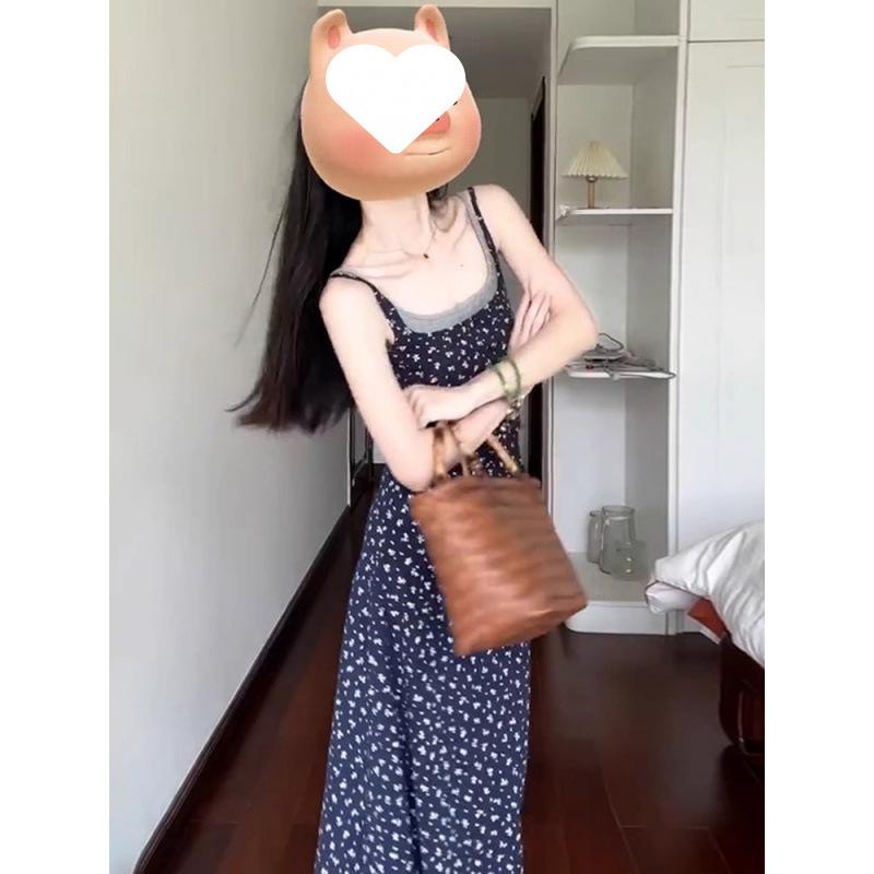 Fake two-piece contrasting floral suspender skirt women's summer design sense slim A-shaped skirt big swing dress