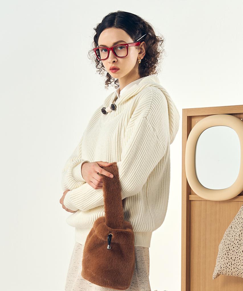 Pelimela Fastener Point Hoodie Knit (Ivory)