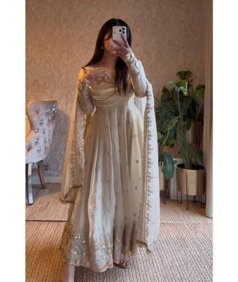Women Bollywood Party Wear Fandy Silk Gown Pant Dupatta Set Indian Designer Anarkali Salwar Suit