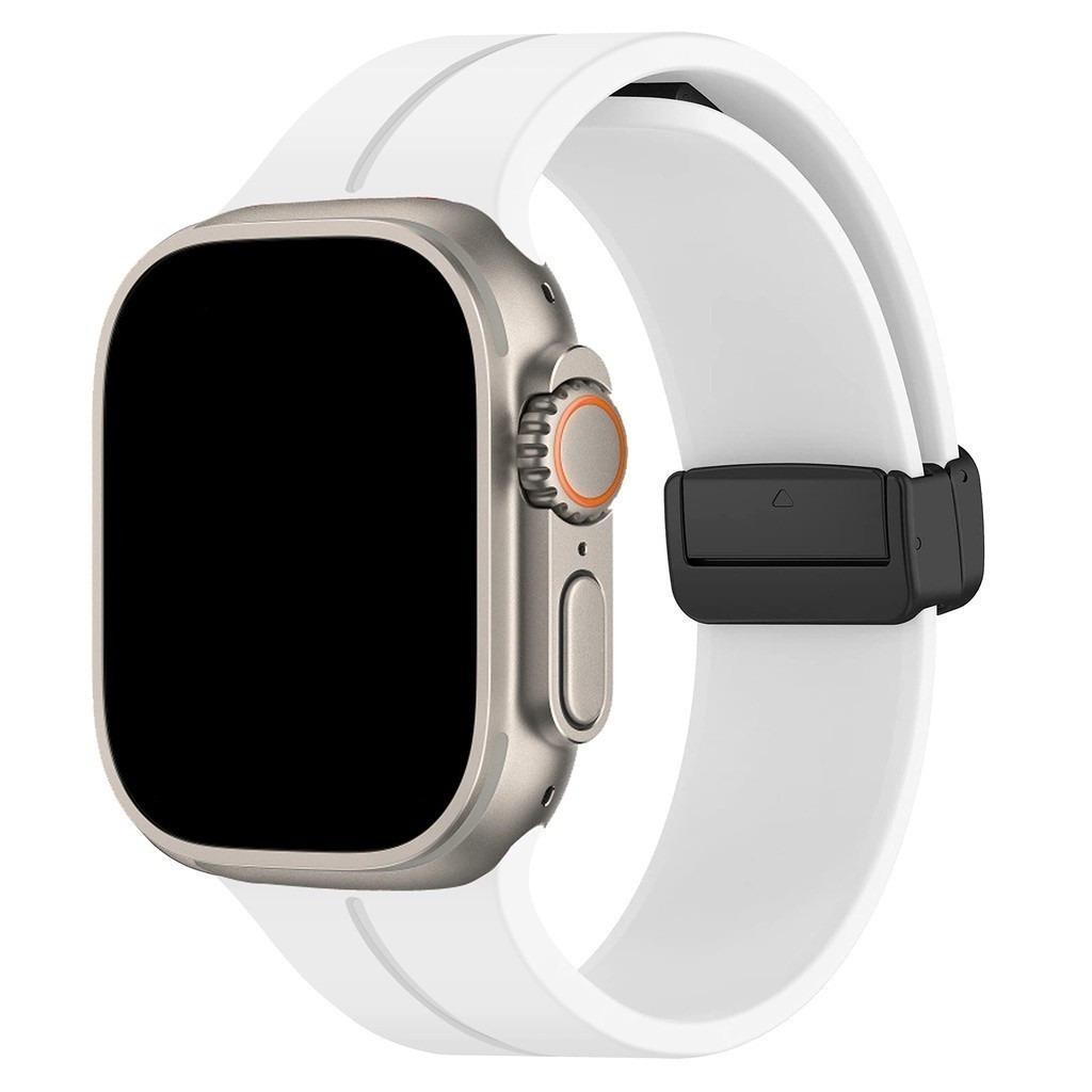 Magnetic Strap For Apple watch ultra band 49mm 45 mm Silicone Bracelet iWatch Series 9 7 8 se 6 5 3 44mm 45mm 40mm 42mm 38mm