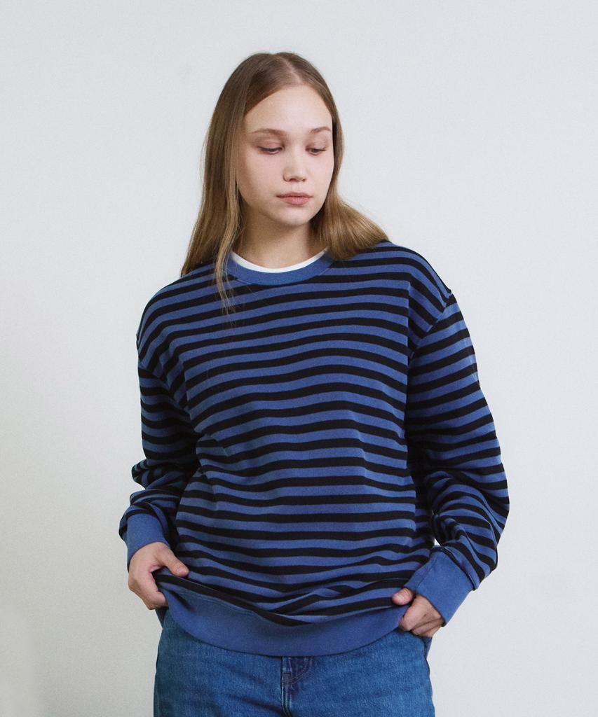 ADERNM Pigment Dyed Stripe Line Sweatshirt (Blue)