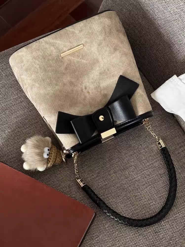 2026 Luxurious Women s Crossbody Bow Bucket Handbag with Unique Design