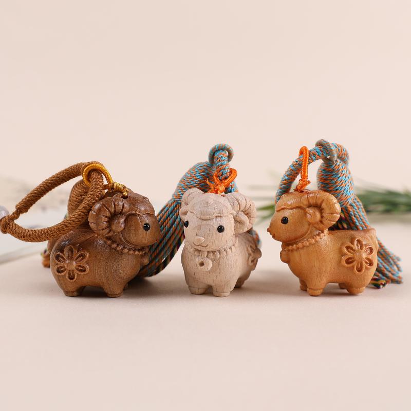 Wooden Pendant Wooden Sheep Keychain Cartoon Animal Wooden Lamb Keyring Decoration Multi-Color Tassel