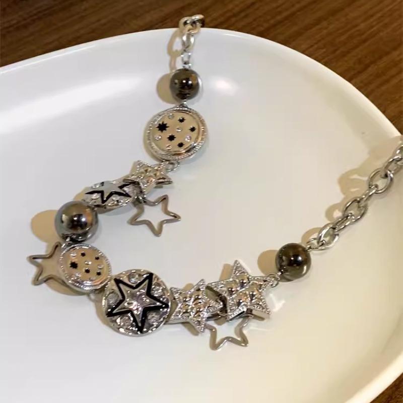 Meier Exaggerated necklace female sweet cool y2k punk retro niche choker clavicle chain