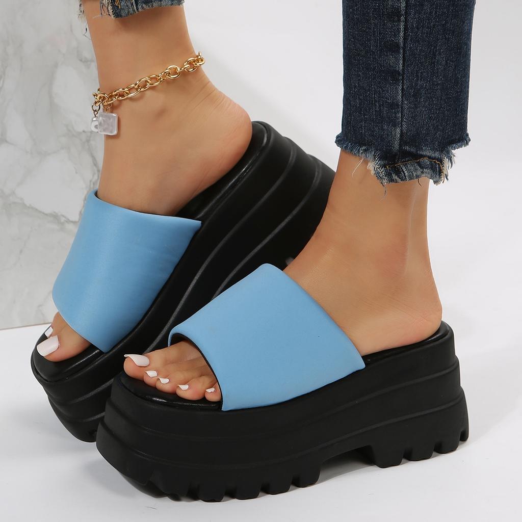European and American Spring and Summer New Fashion Muffins and Thick-soled Large-size Slippers Women's Head Waterproof Table One-word Drag