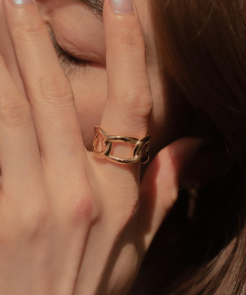 Novice Tokyo Chain Ring / Gold