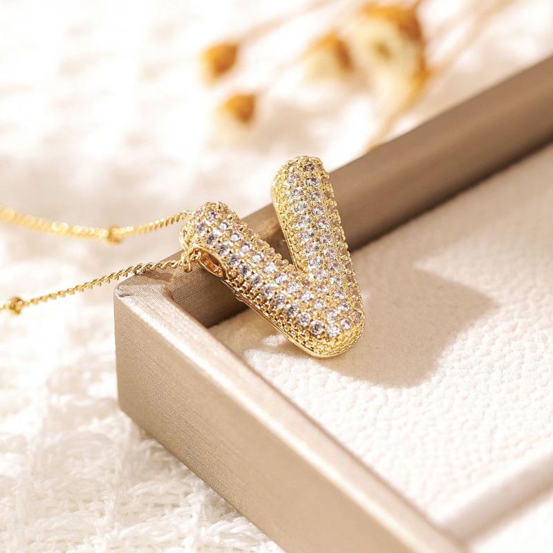 26-Letter Alphabet Pendant Necklace with Copper Clavicle Chain and Micro-Inlaid Zircon