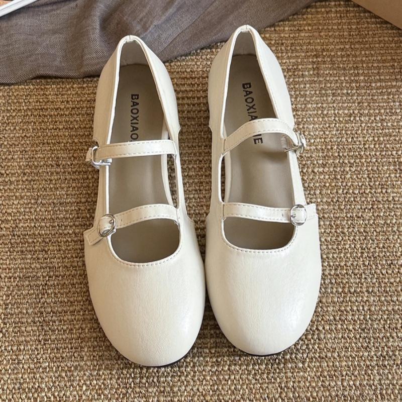 Fashion Women's Ballet Flats 2025 New Fashion Buckle Breathable Flat Shoes Mary Jane Hollow Casual Women Single Shoes Elegant Women Flat