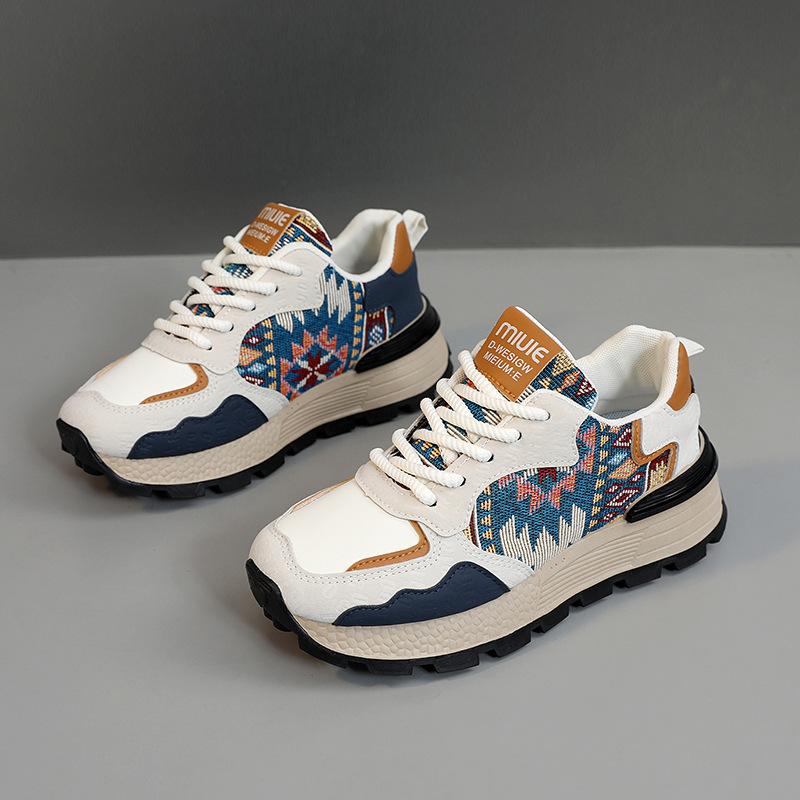 

[Индивидуальный] QZH3380 популярные 2025 новые ретро немецкие тренировочные кроссовки женские летние универсальные студенческие толстая мягкая подошва 35