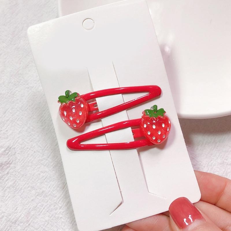 3D Strawberry Hair Clips Non-Slip Cartoon Fruit Clip Fruit Resin Side Clips Sweet Barrette Accessories Ponytail Holder