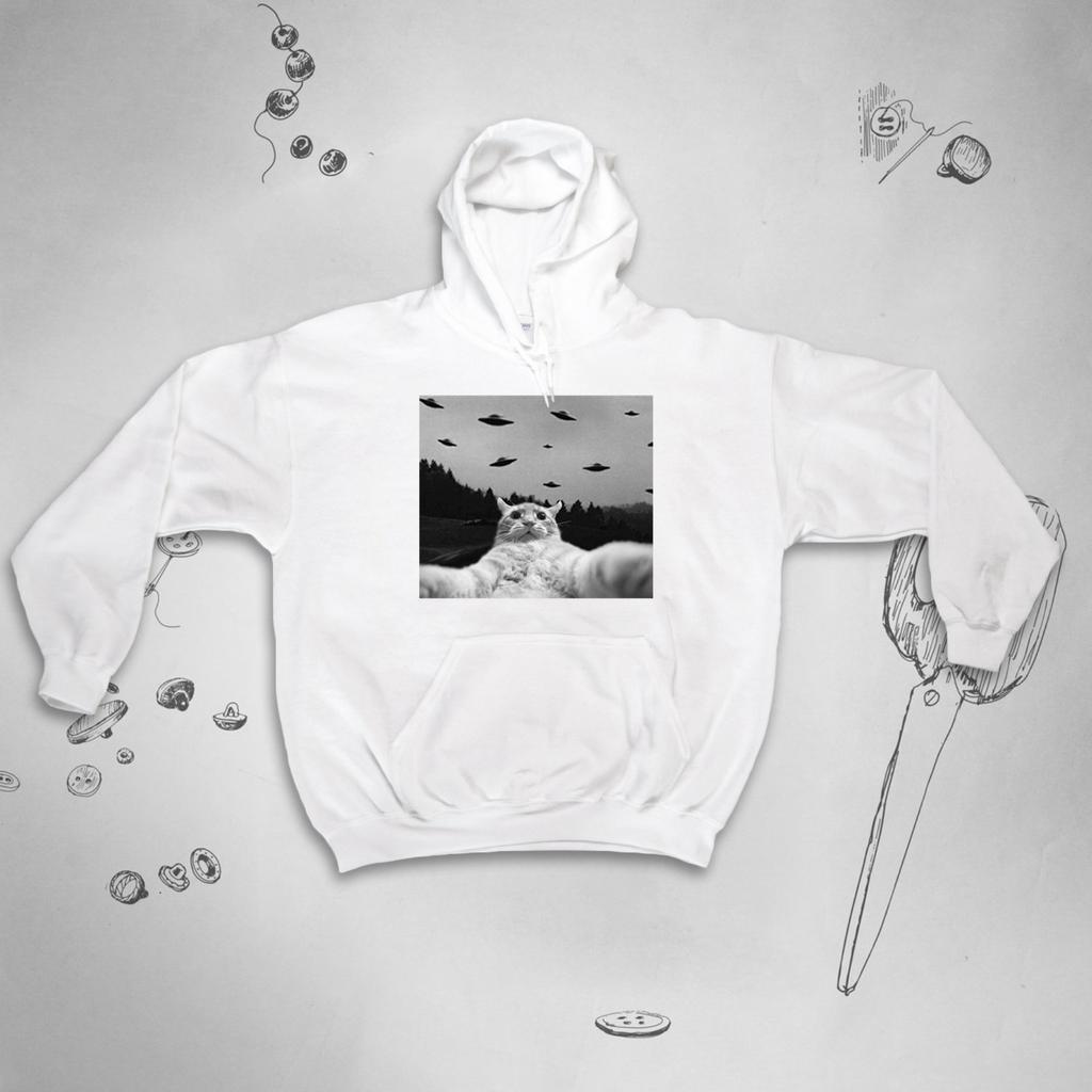Cat Hoodie for Women Men Trendy Hoodie Funny Cat Aliens UFO Humor Kitten Design Sweatshirt with Hood for Unseix Y2K Top