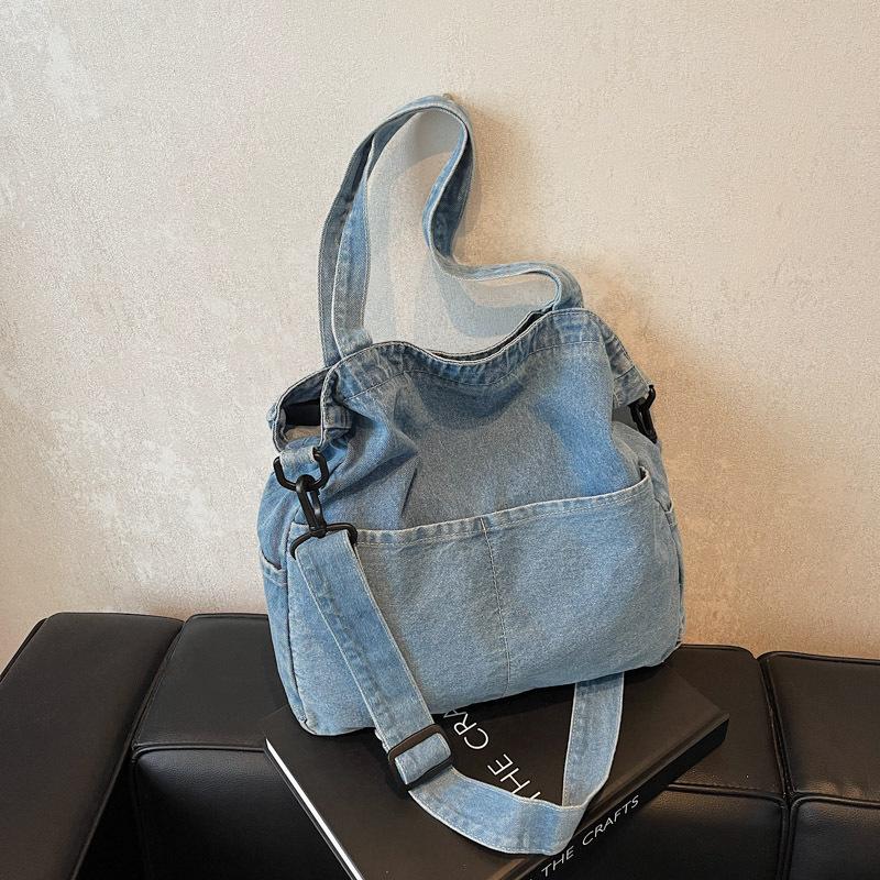 Denim Bag Bag Women's 2025 New Fashion Casual Shoulder Bag Large-capacity Tote Bag for Class Commuting Crossbody Bag