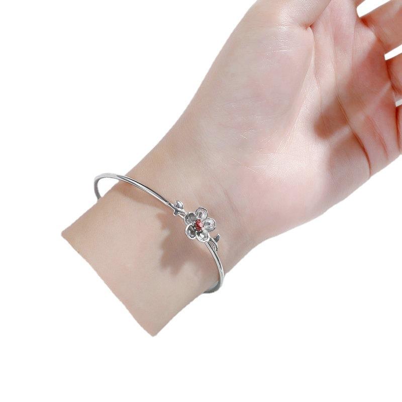 Harajuku Japanese Small Fresh Girls Bracelet Simple Casual Fashion Peach Blossom Bracelet Birthday Gift