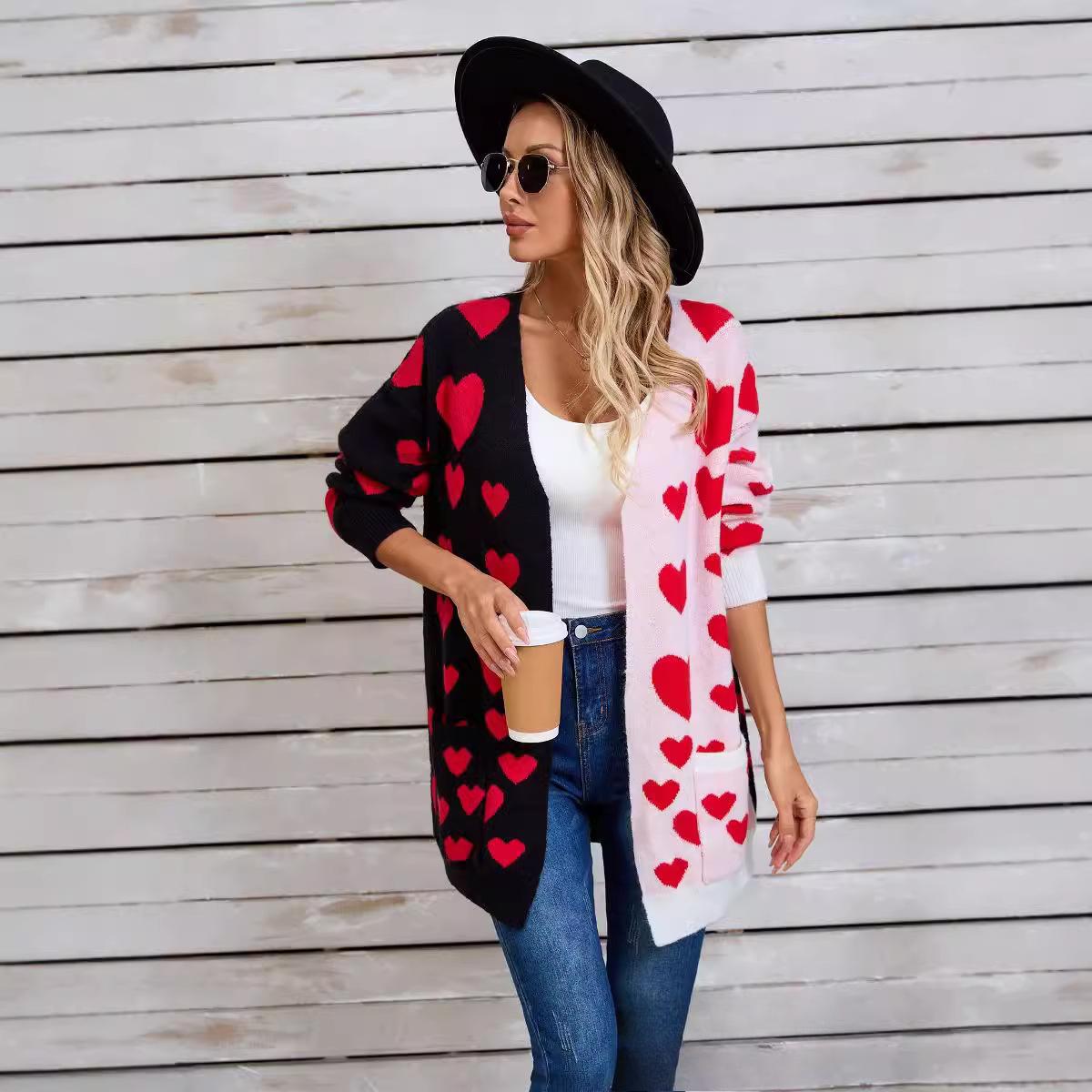 

2025 Осень Новый продукт Сплайсинг Вязаный День святого Валентина Карман Длинный Кардиган Любовь Свитер S чёрный