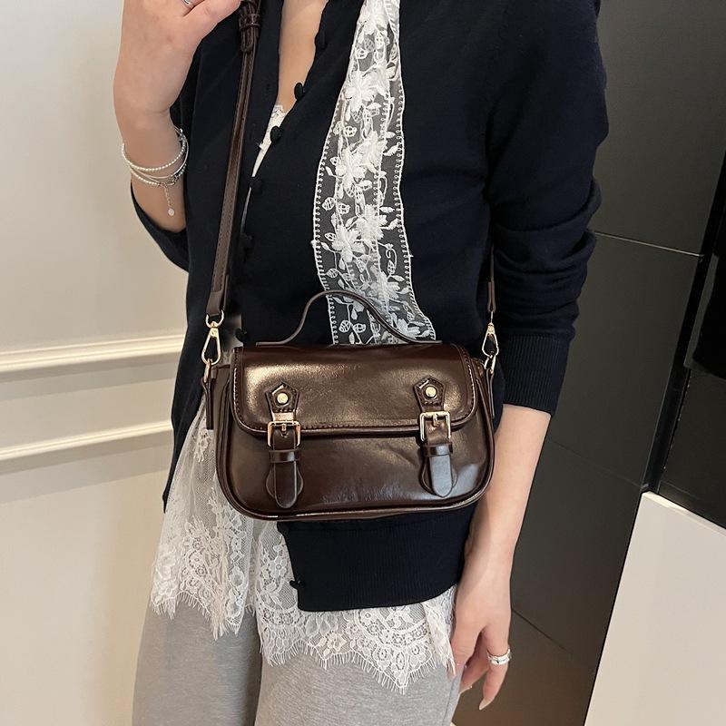 Korean Version of the New Fashion Portable Small Square Bag Women's 2025 Spring Niche Simple Shoulder Bag High-end Messenger Women's Bag