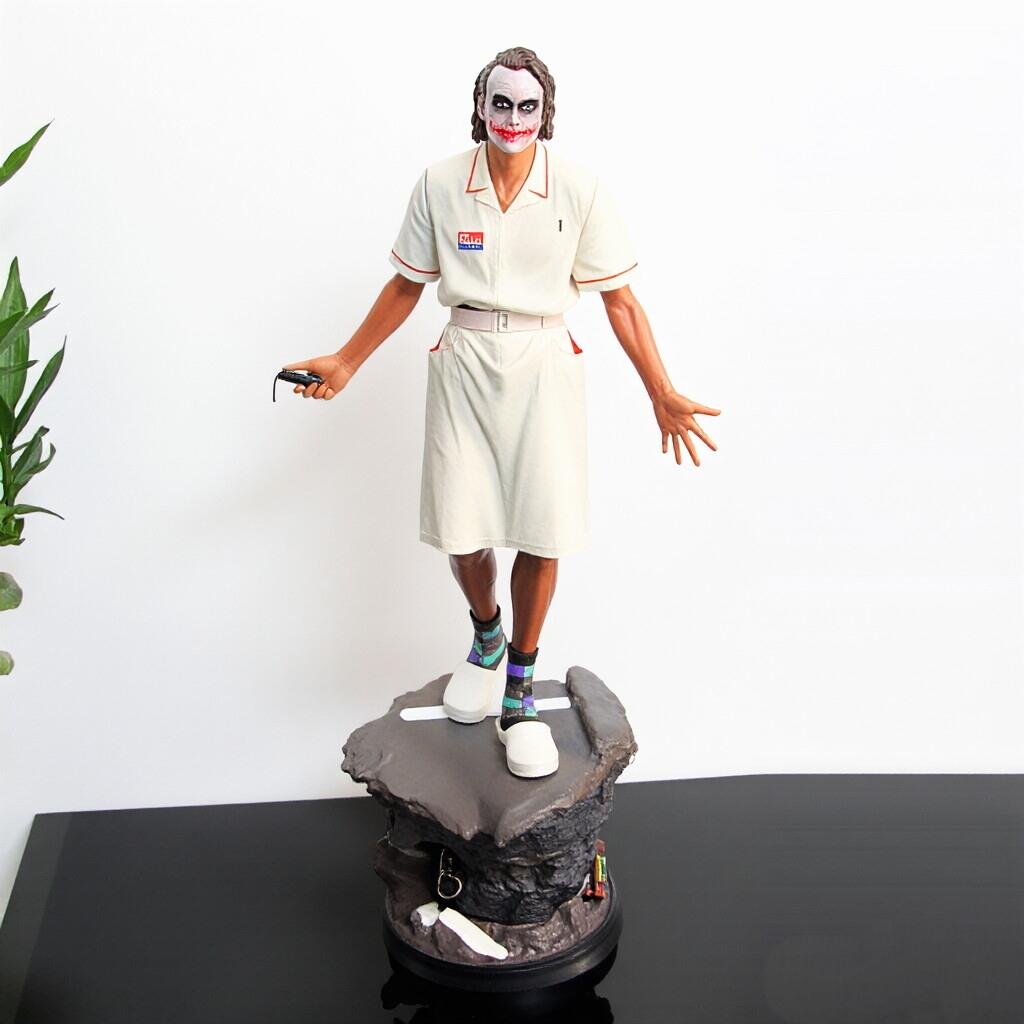 

54cm Heath Ledger Joker Nurse Uniform Statue The Dark Knight Collectible Figure Can move PVC Action Figure Desktop Decor Gift No box
