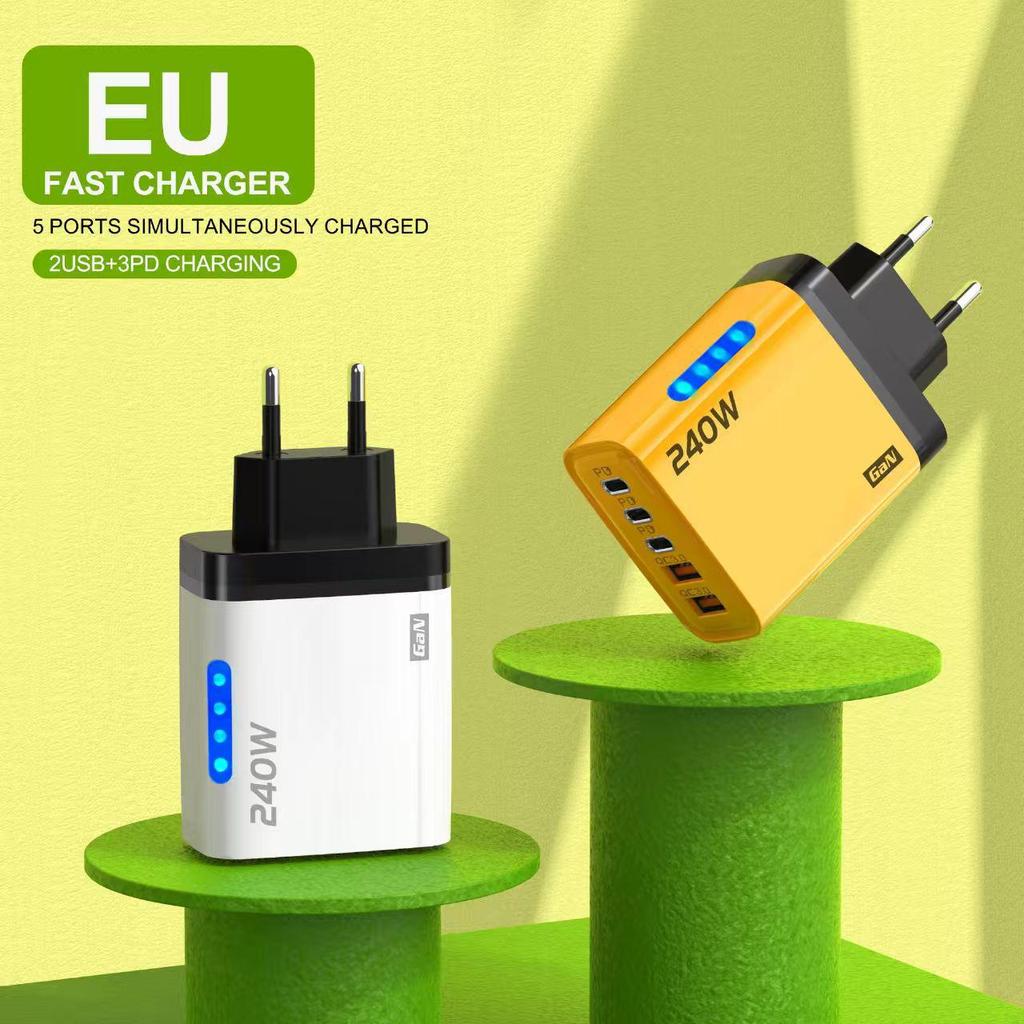 CE Certified 240W GaN Multi-Port Charger with LED Display