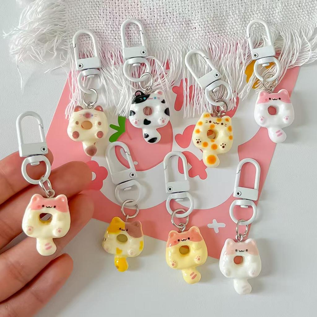 Cute Donut Cat Keychain Bag Pendant Student Backpack Decoration Best Friend Phone Chain Small Gift Accessory