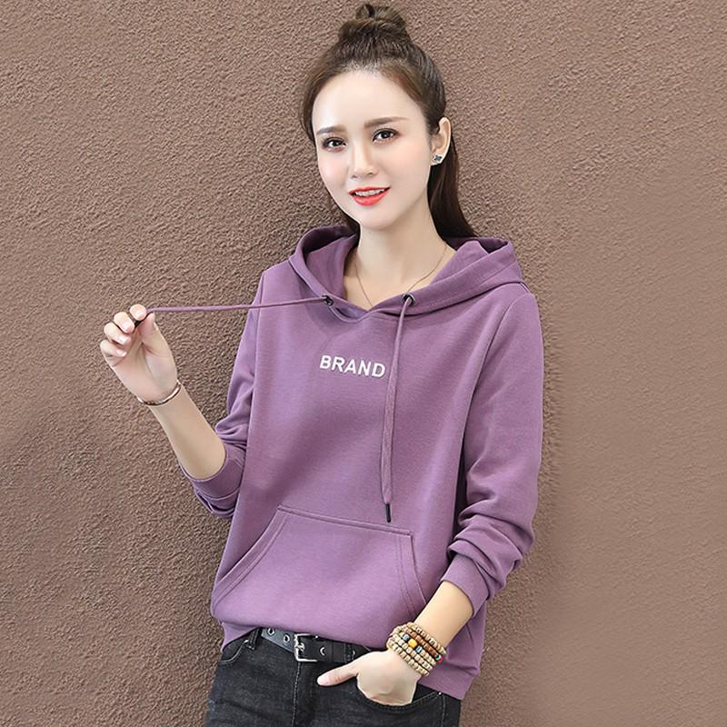 Women's Red Hooded Sweatshirt with Embroidered Letters - Korean Style Casual Petite Short Top for Spring and Autumn