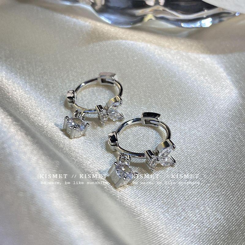 

Micro Inlaid Zircon Butterfly Earrings Female Accessible Luxury Special-Interest Design Fancy Ear Studs Easiest for Match Unique Graceful Earrings Silver butterfly earrings