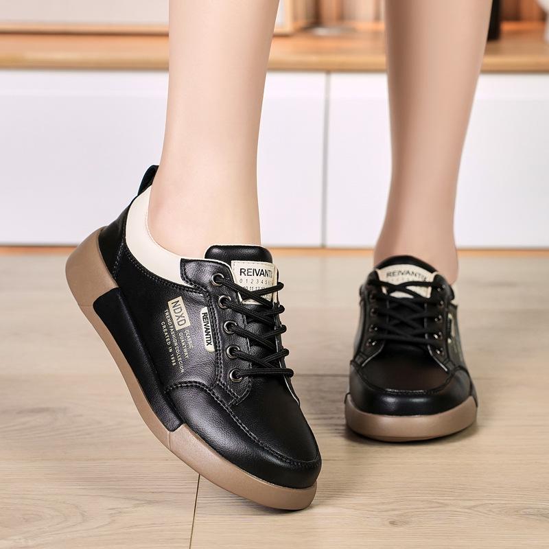 Women's Spring/Autumn Thick-Soled Sneakers: Stylish, Height-Boosting, Lightweight, Breathable Dad Shoes