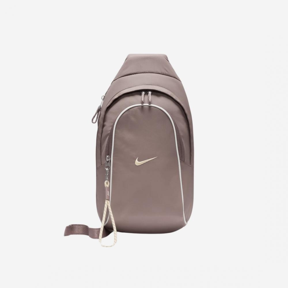 

Сумка-слинг Nike NSW Essentials 8L Plum Eclipse