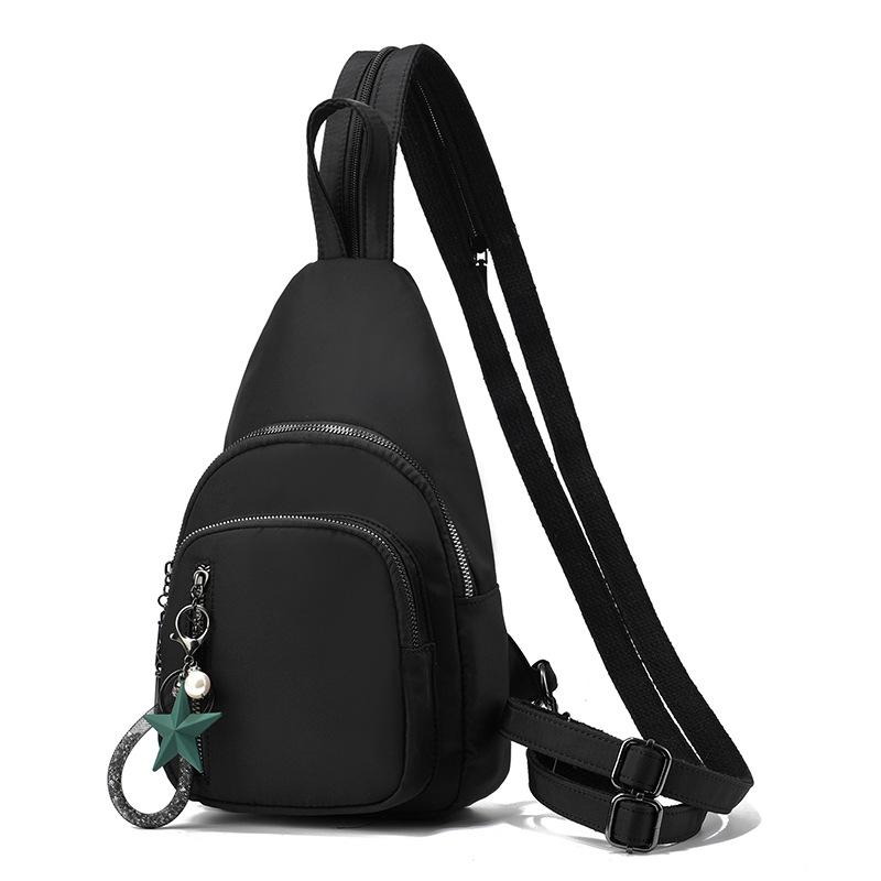 

Женский рюкзак Мода Новая нагрудная сумка-кроссбоди Женский 2025 Универсальный рюкзак Досуг Наружная женская сумка Сумка на плечо Тренд