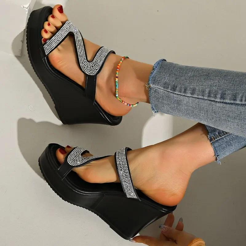 Fashion Shoes for Women 2025 Summer Open Toe Women's Slippers Hot Sale Crystal Platform Wedge Sandals Fashion High Quality Dress Slipper