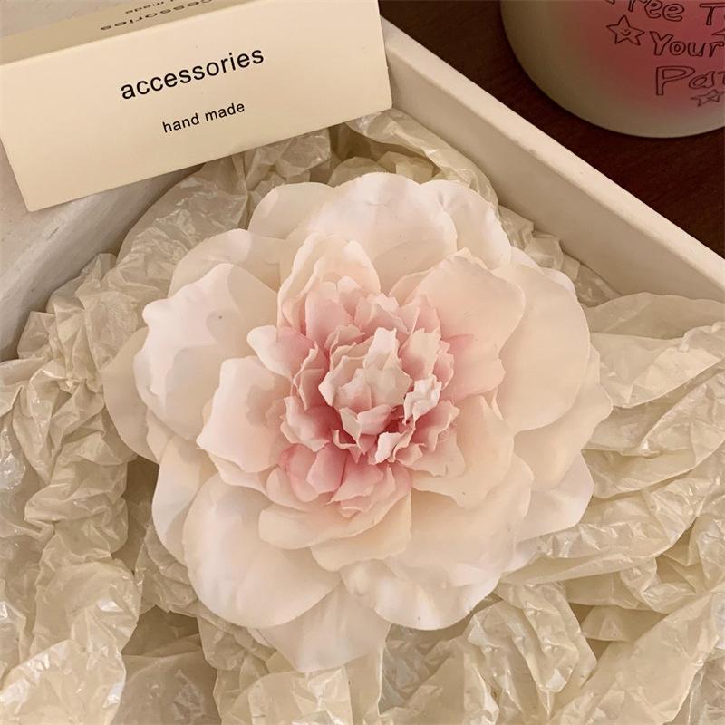 French Retro Peony Hair Clip Romantic Flowers Side Clip Duckbill Clip Hair Pin Woman Headwear Barrette Bridal Headdress