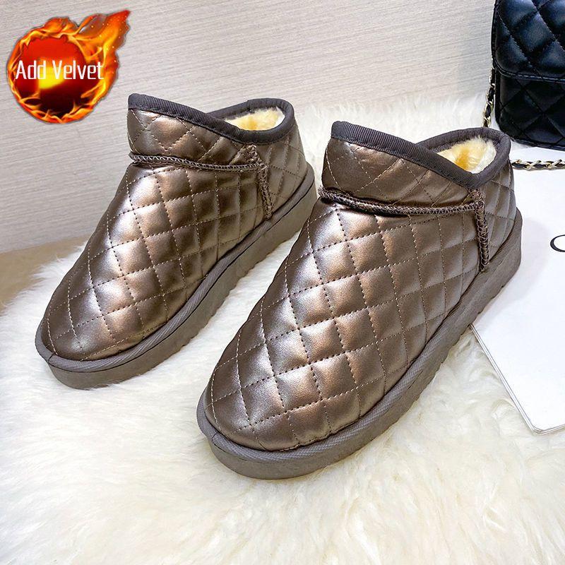 

Модная кожаная водонепроницаемая плюшевая теплая обувь на плоской подошве для женщин Зима по акции 2025 Новинка Горячие готические ботильоны Шикарные и элегантные зимние ботинки для женщин 40