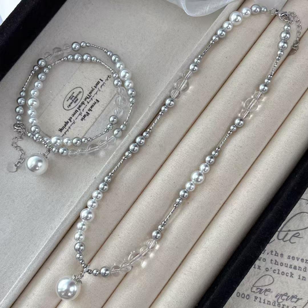 Vintage High Quality Natural White Crystal Smile Gradual Change Artificial High Gloss Pearl Collarbone Chain Necklace Pendant