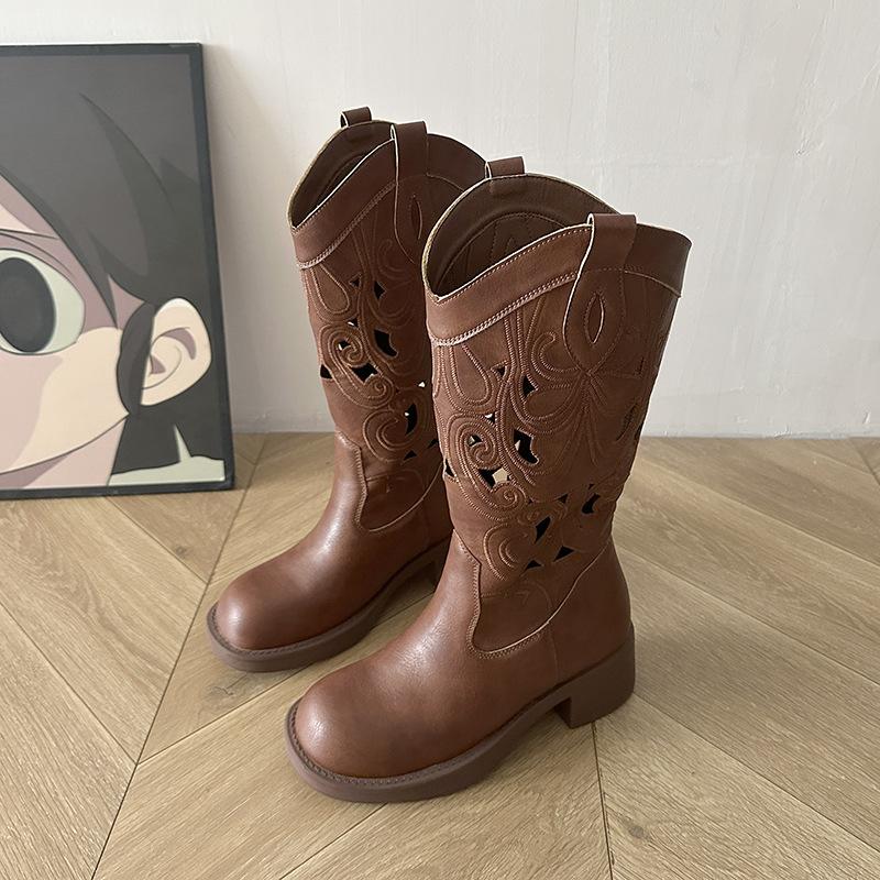 Western cowboy boots women's spring and autumn new northwest grassland desert middle boots Xinjiang summer American hollow Martin boots