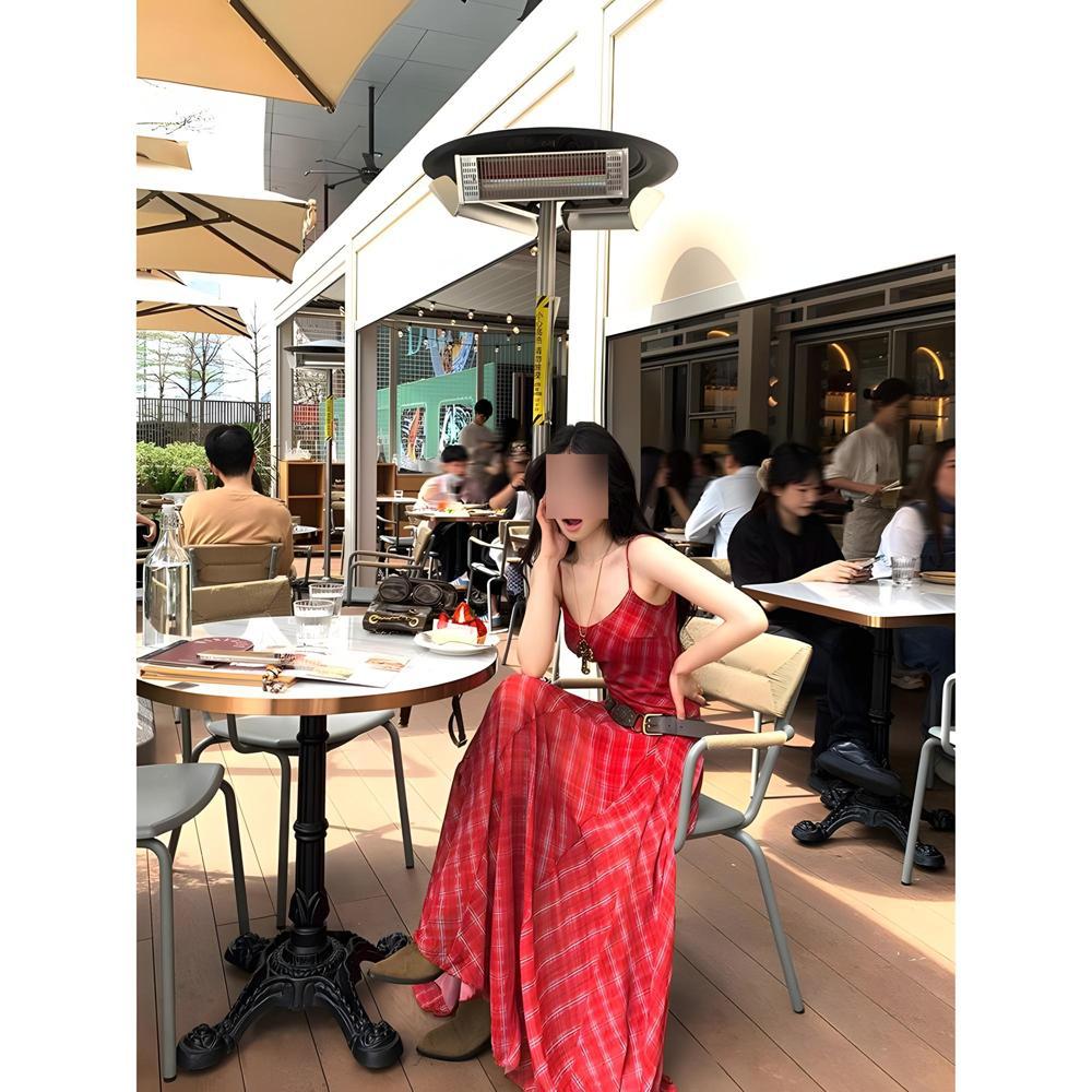 Retro red plaid suspender waist slimming long skirt dopamine island style vacation photo skirt