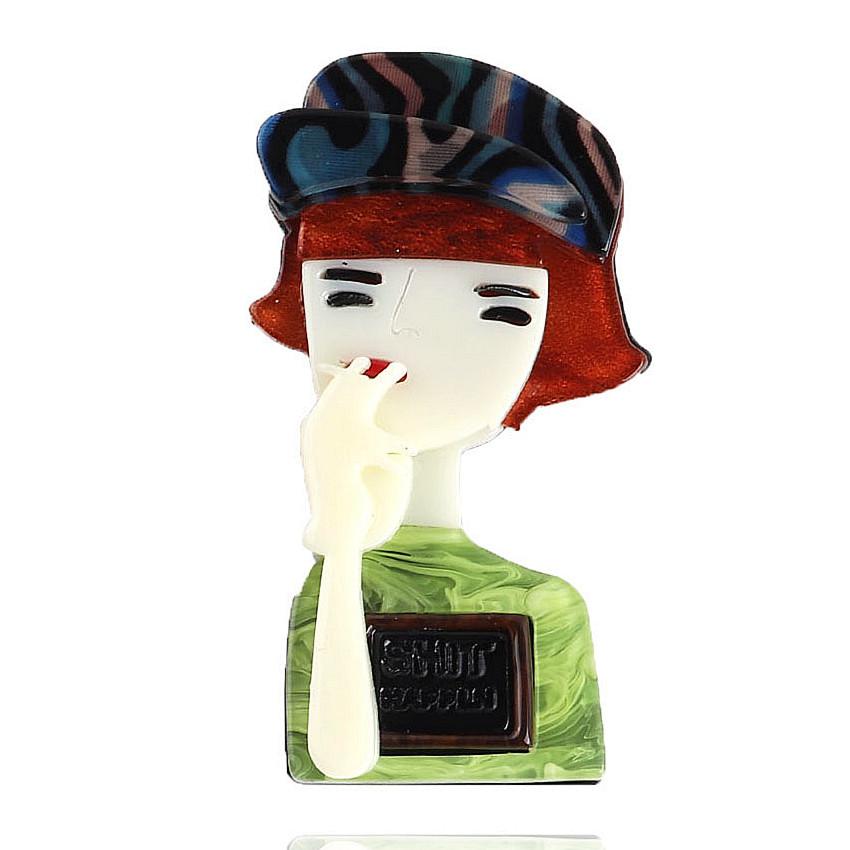 New Punk Cool Brown Hair Lady Acrylic Brooch For Women Letters Green Clothes Lapel Pins Brooches Badges Jewelry Party Dress Gift