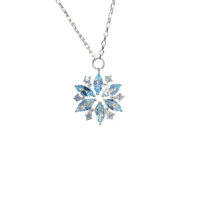 Elegant Imitation Topaz Blue Snowflake Pendant Necklace - Women's Clavicle Chain Christmas Gift